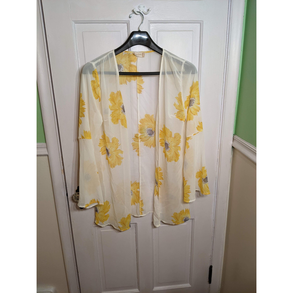 Altar'd State Sunflower Kimono Size M - Picture 6 of 7